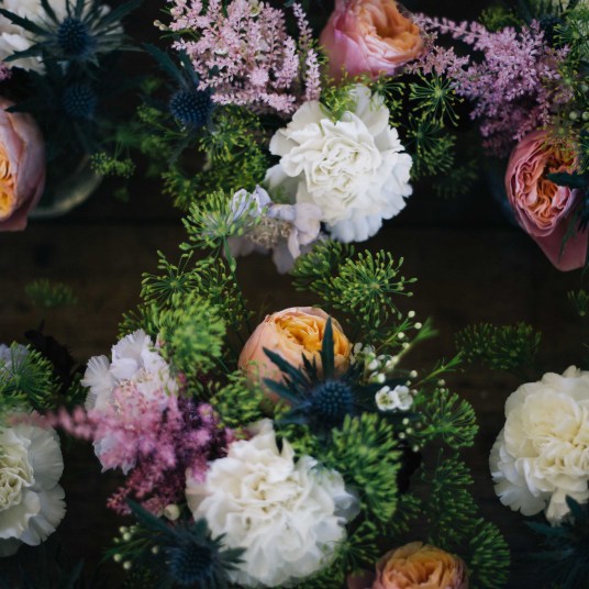 fond-fleuri-decoration-bouquet-mariage